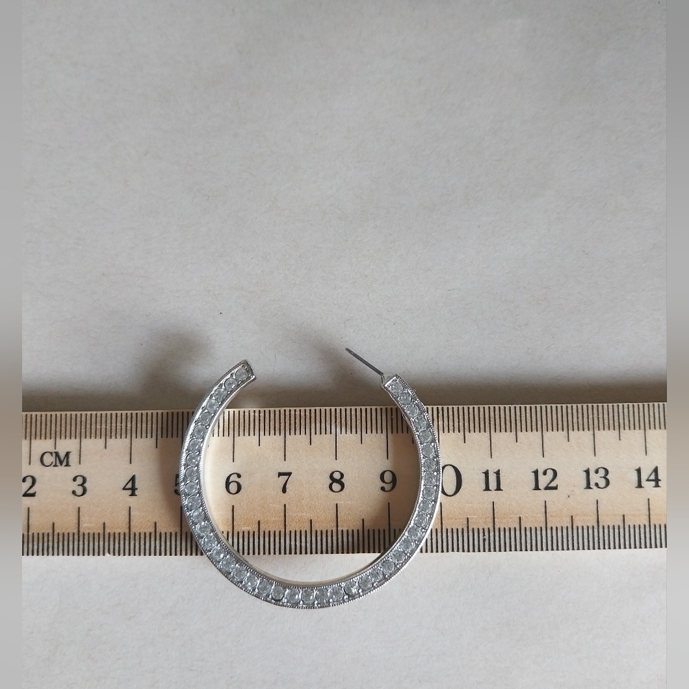 Vintage Kenneth Lane Sparkling Silver Crystal Hoop Earrings - Picture 10 of 16